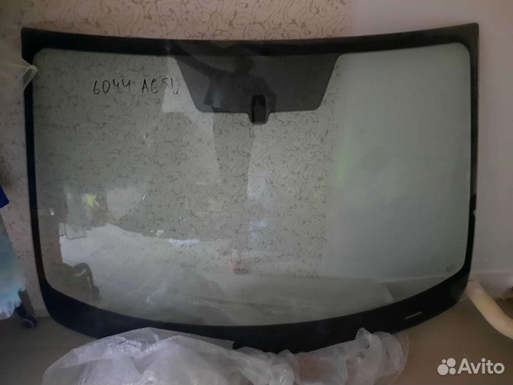 Лобовое стекло NissanQashqaiI 2006-2010