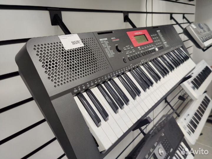 Yamaha PSR-E273 Синтезатор