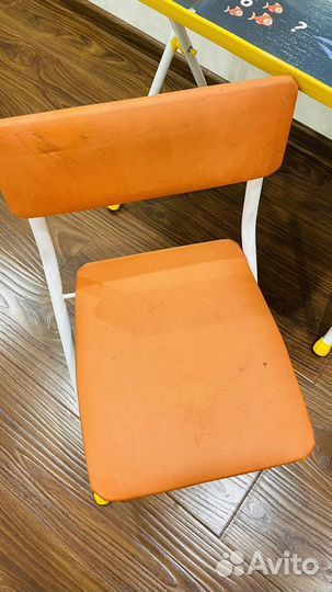 Детский столик и стульчик