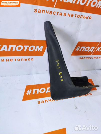 Брызговик задний левый Mitsubishi Outlander 2 2007