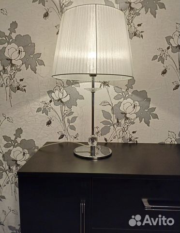 Лампа настольная