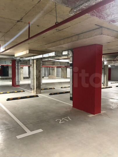 Машиноместо, 14 м²