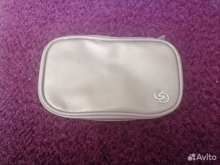 Косметичка oriflame