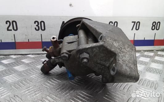 Насос гу бензиновый nissan almera tino V10 (7NK02D