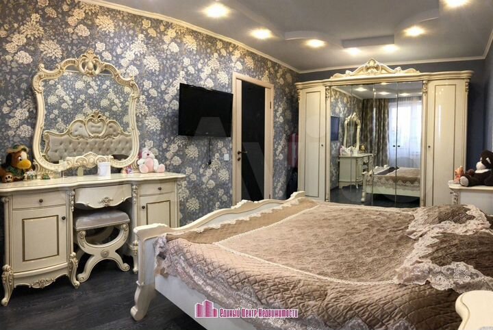 3-к. квартира, 96,2 м², 3/12 эт.
