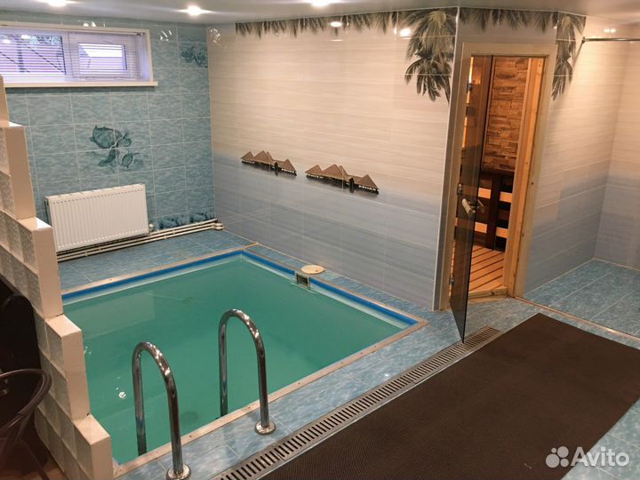 Сауна с бассейном
