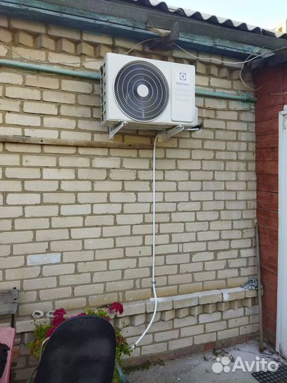 Установка сплит систем. Закладка, монтаж трассы