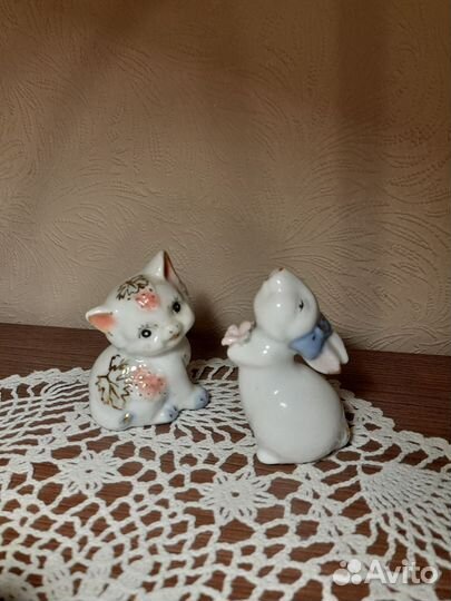 Фарфоровые фигурки гжель и др