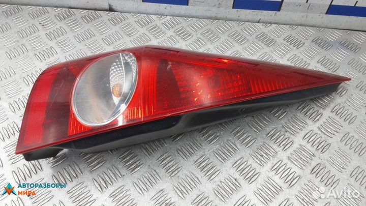 Фонарь задний левый Renault Megane 2 2004