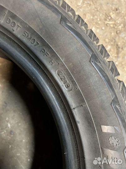 Hankook I'Pike RW11 215/60 R17