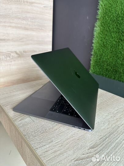 Apple MacBook Pro 15,2018,Space Gray