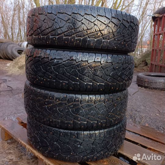 Nokian Tyres Hakkapeliitta C3 225/75 R16C