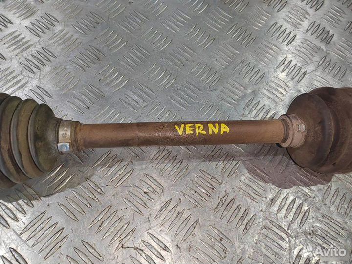 Привод левый Hyundai Verna 1.4 2006-2010