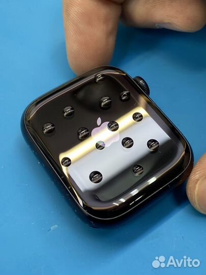 Полировка стекла дисплея Apple Watch