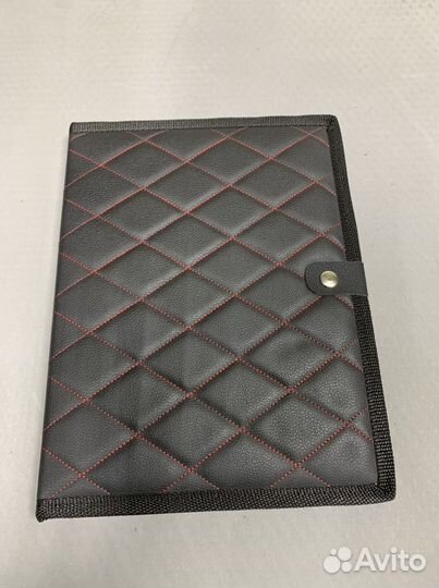 Папка для документов А4 с красной строчкой