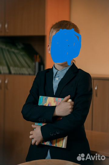 Щкольный костюм 128/28