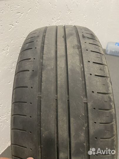 Kumho Solus KH17 215/50 R17 100