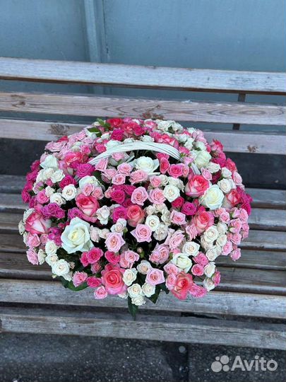 Корзина со 101 розой