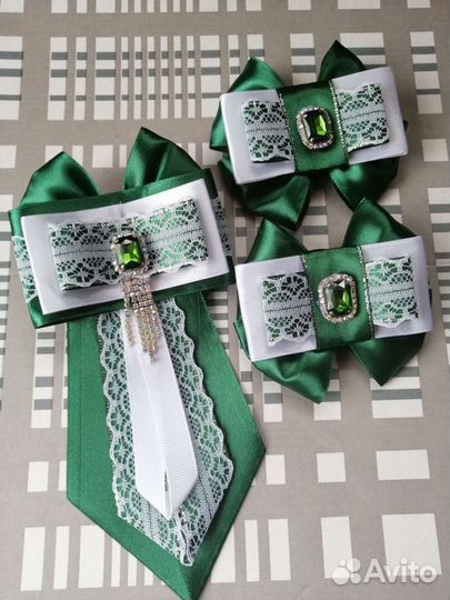 Жабо и резинка для волос