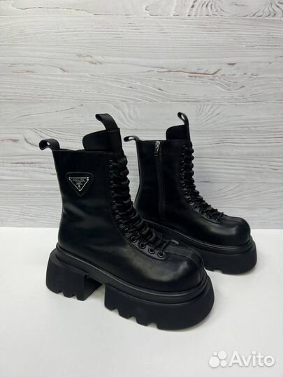 Ботинки зимние Prada
