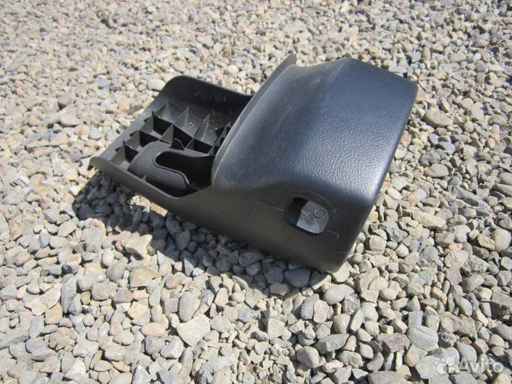 Кожух рулевой колонки Toyota Corolla Fielder