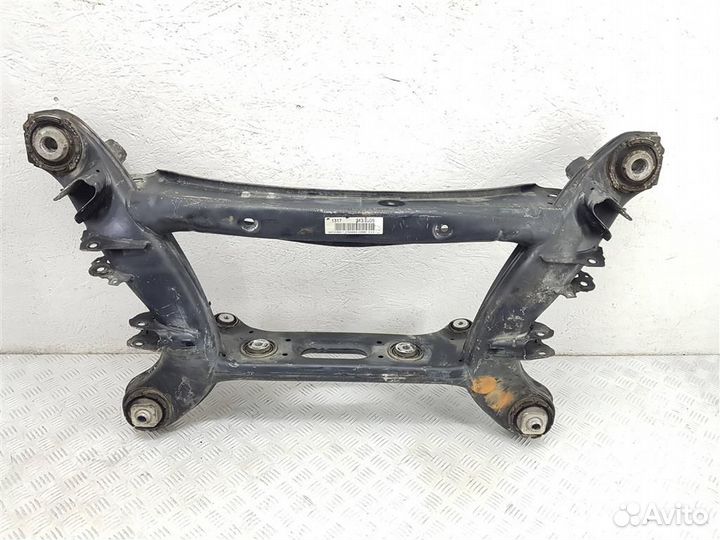 Балка подвески задняя Mercedes E W213