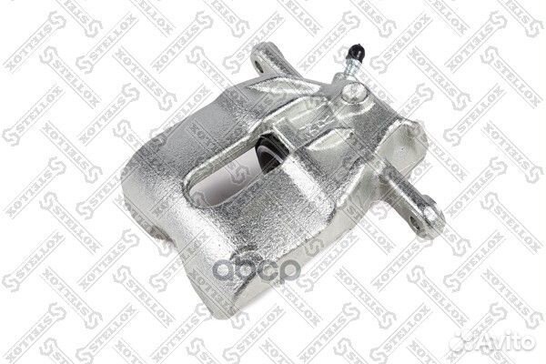 0590453SX суппорт тормозной передний правый Nis