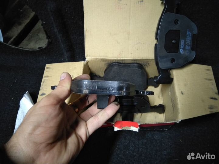 Колодки тормозные BMW X5 e53,7 серия