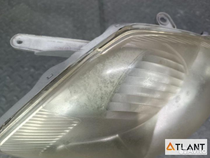 Фара передняя правая toyota passo