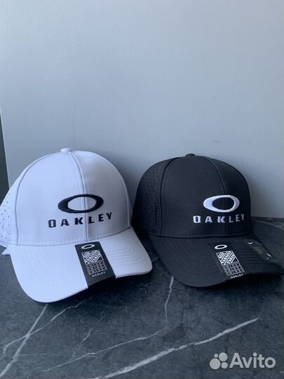 Кепка oakley