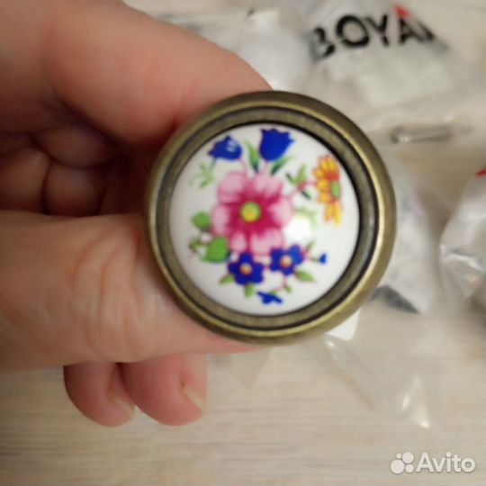 Дверная ручка латунь