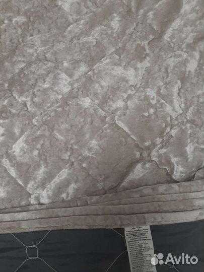 Покрывало и чехлы на подушки бархатные