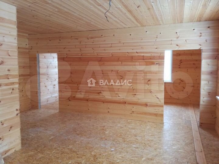 Дом 54 м² на участке 5 сот.