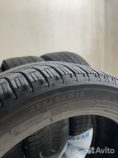 Michelin X-Ice 255/45 R18