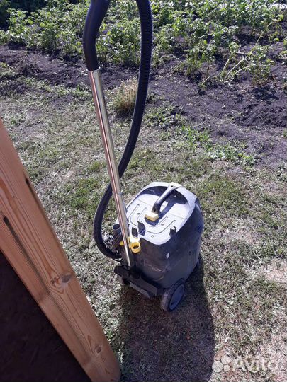 Пылесос строительный кёрхер нт 35 Karcher NT35/1