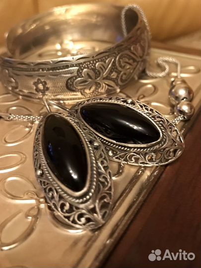 Серебряные серьги с обсидианом