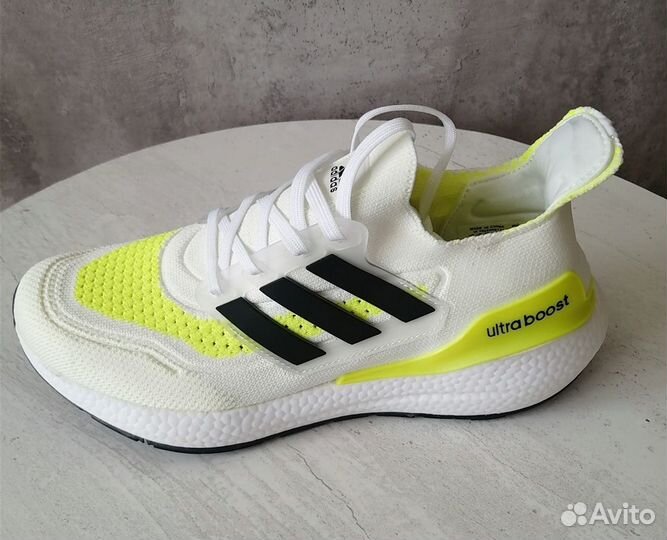 Кроссовки мужские Adidas летние