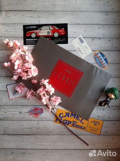 Nissan Cedric y31. Оригинальный каталог от дилера