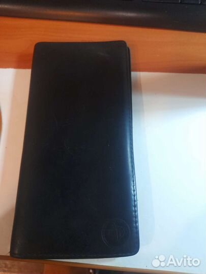 Кожаный кошелек