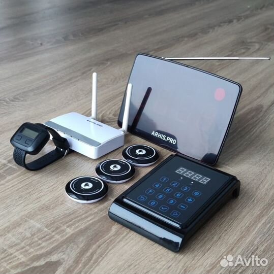 Кнопка вызова официанта комплект с часами и табло