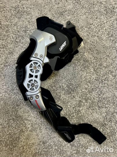 Защита коленей leatt