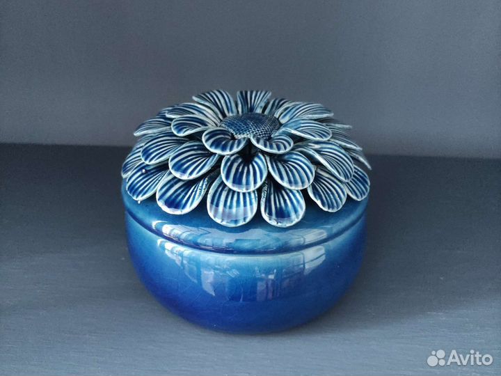 Шкатулка / сахарница / конфетница