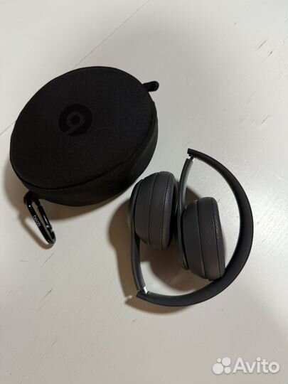 Беспроводные наушники Beats Solo 3