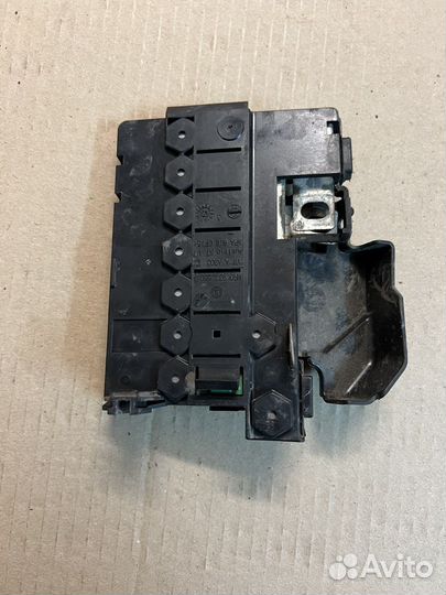 Блок предохранителей Skoda Rapid