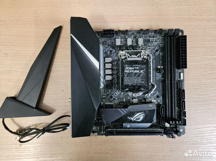 1151-v2 mini-ITX Asus Strix B360-I Gaming проверка