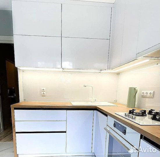 Кухонный гарнитур угловой на заказ