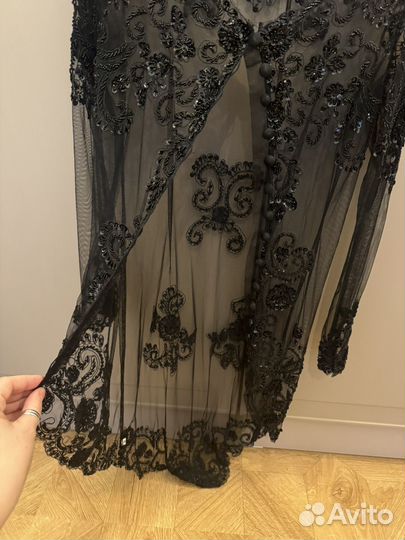 Накидка прозрачная с ручной вышивкой