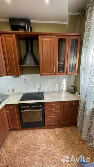 Кухонный гарнитур угловой