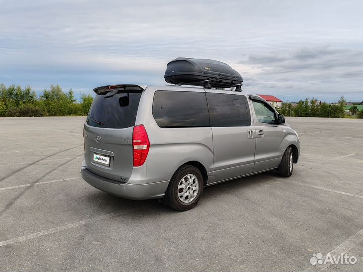 Hyundai Grand Starex 2.5 AT, 2012, 299 500 км