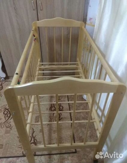 Детская кроватка Новая